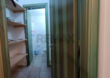 Bagno - Commercial Premises Via Roma
 
253, Enna - photo 10