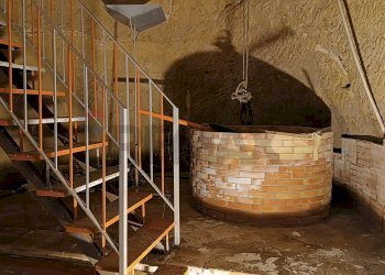 Cantina - Commercial Premises Via Roma
 
253, Enna - photo 14