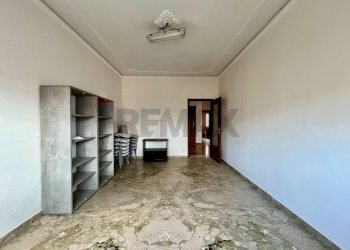 Stanza vuota - Appartamento Via Dante Alighieri
 
35, Caltagirone - foto 6