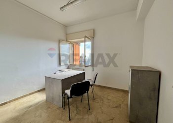 Ufficio - Appartamento Via Dante Alighieri
 
35, Caltagirone - foto 15