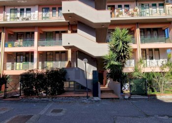 Edificio all\'aperto - Trilocale Via Francavilla
 
7, Taormina - foto 3