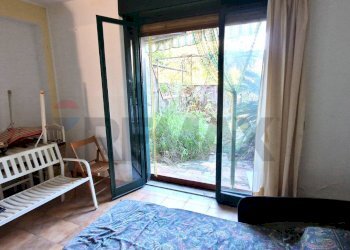 Camera / camera da letto - Trilocale Via Francavilla
 
7, Taormina - foto 21