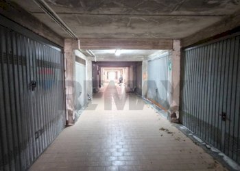 Vista corsia garage - Trilocale Via Francavilla
 
7, Taormina - foto 29