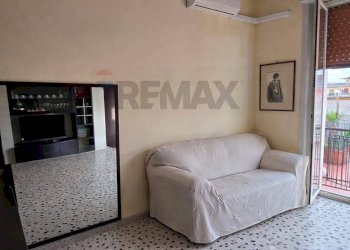 Soggiorno - Quadrilocale Via Pietro Mascagni
 
29, Catania - foto 17