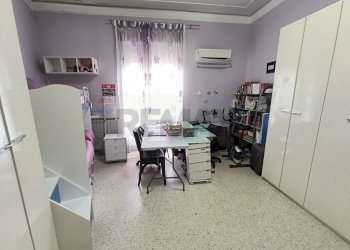 Ufficio - Quadrilocale Via Pietro Mascagni
 
29, Catania - foto 41