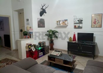 Soggiorno - Appartamento Via Rosmini
 
5, Caltanissetta - foto 5