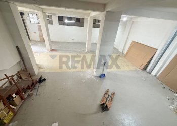 Stanza vuota - Warehouse Corso Lombardia, Giarre - photo 6