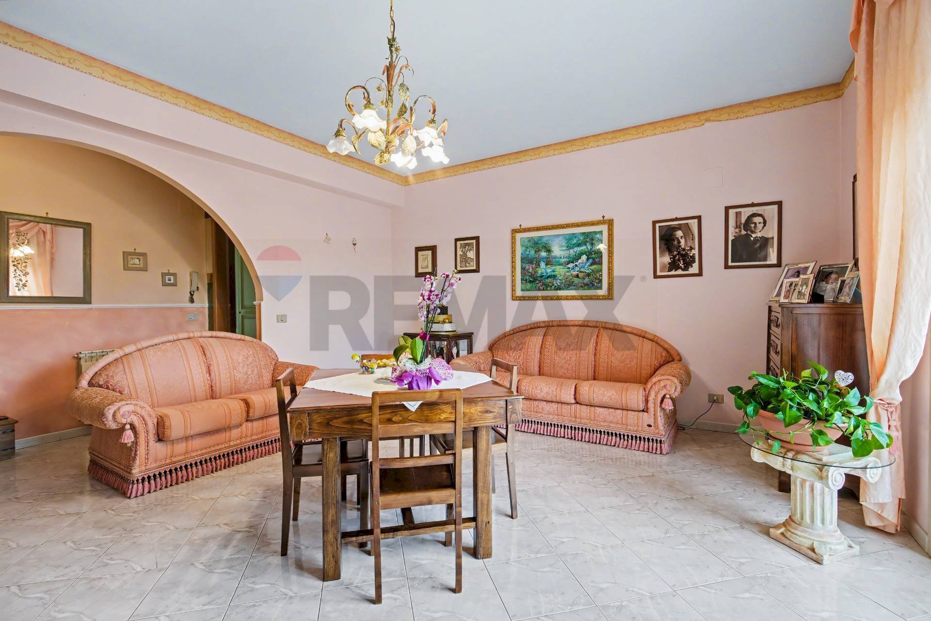 Soggiorno - Appartamento via nazionale Solicchiata
 
207, Castiglione di Sicilia - foto 3