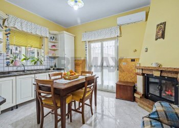 Cucina - Appartamento via nazionale Solicchiata
 
207, Castiglione di Sicilia - foto 12