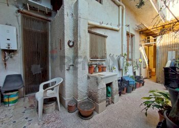 Terrazza - Casa semi indipendente Via Giovanni Gentile
 
38, Fiumefreddo di Sicilia - foto 6