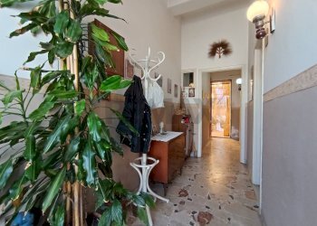 Hall / corridoio - Casa semi indipendente Via Giovanni Gentile
 
38, Fiumefreddo di Sicilia - foto 44