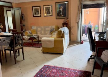 Sala da pranzo - Quadrilocale VICO OLIVELLA
 
9, Camporotondo Etneo - foto 2