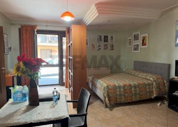 Camera / camera da letto - Quadrilocale VICO OLIVELLA
 
9, Camporotondo Etneo - foto 24