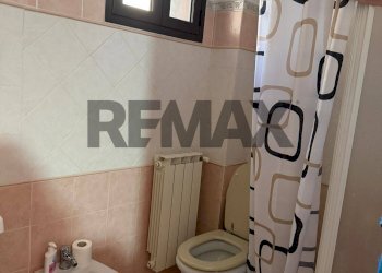 Bagno - Quadrilocale VICO OLIVELLA
 
9, Camporotondo Etneo - foto 26