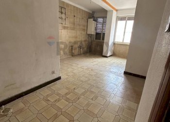 Stanza vuota - Appartamento Viale Sicilia
 
87, Caltanissetta - foto 12