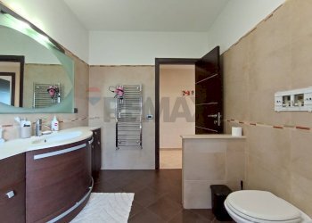 Bagno - Quadrilocale Via Currulo
 
18B, Misterbianco - foto 26