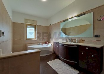 Bagno - Quadrilocale Via Currulo
 
18B, Misterbianco - foto 29