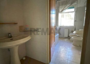 Bagno - Quadrilocale via asiago
 
2, Francavilla di Sicilia - foto 18