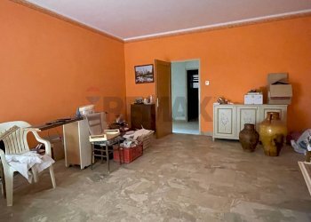 Soggiorno - Quadrilocale via asiago
 
2, Francavilla di Sicilia - foto 24