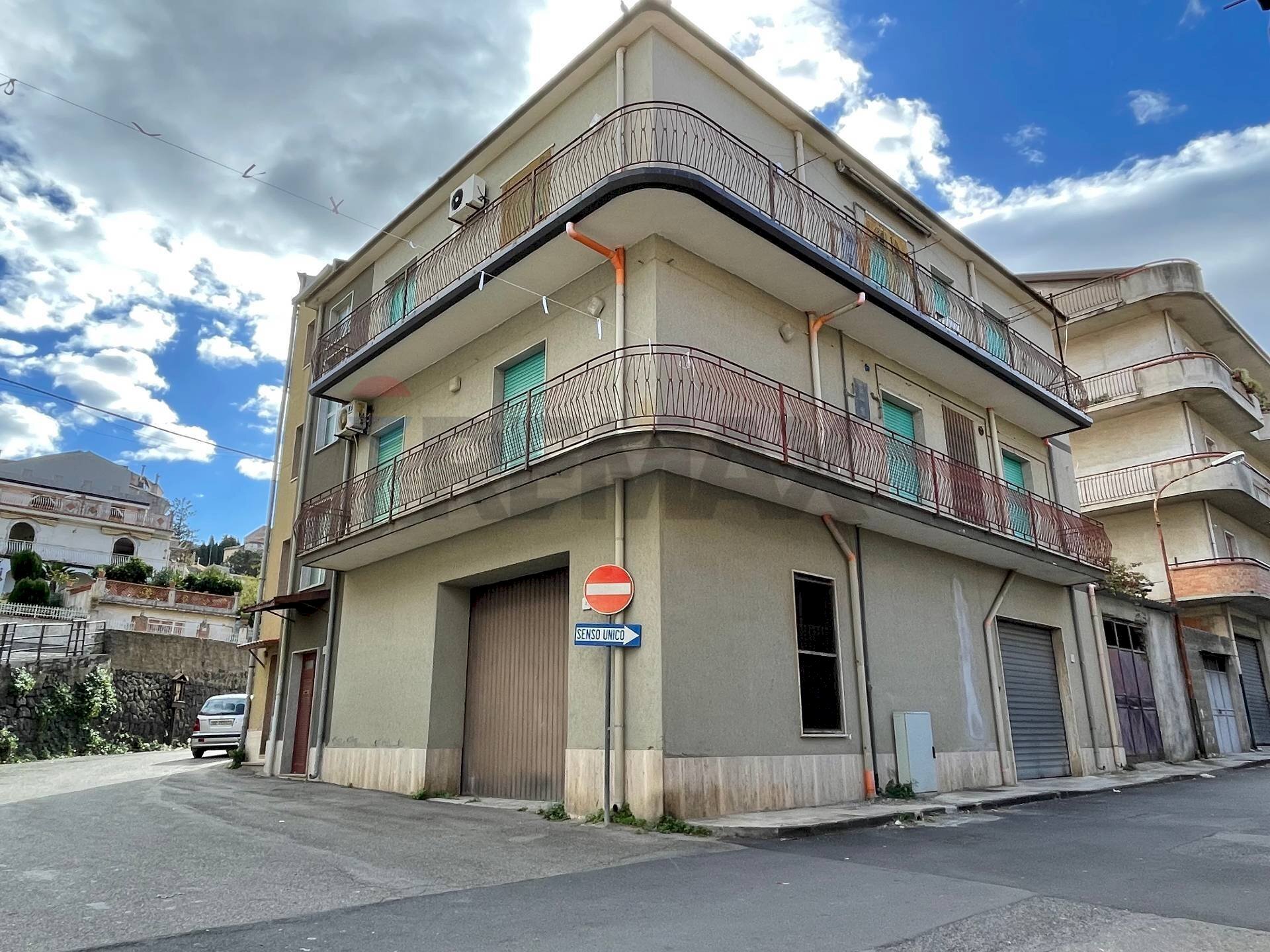 Edificio all\'aperto - Quadrilocale asiago
 
2, Francavilla di Sicilia - foto 2