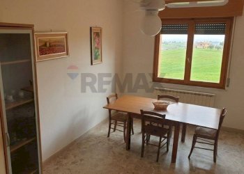 Sala da pranzo - Rustic Località Vittoria
 
66, Codigoro - photo 4