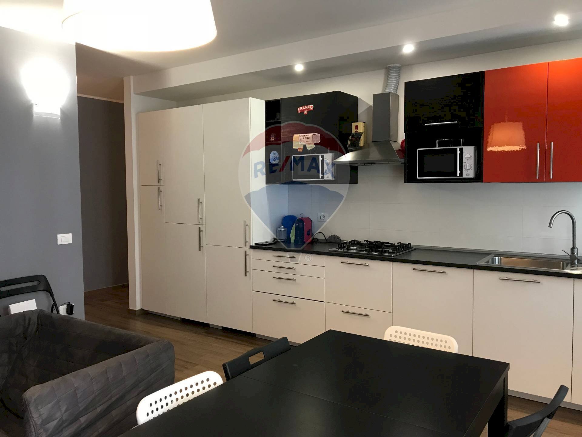 Cucina - Terreno non edificabile Piazza Cacciaguida
 
22, Ferrara - foto 1