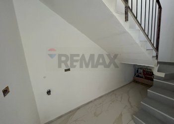 Scale - Villa a Schiera Strada Bassa per Gradizza
 
28, Copparo - foto 17