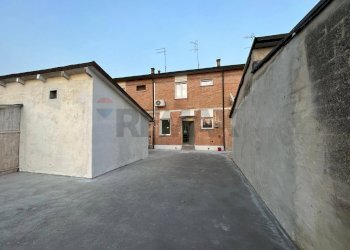 Terrazza - Villa a Schiera Strada Bassa per Gradizza
 
28, Copparo - foto 55