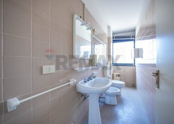 Bagno - Capannone Ferrara - foto 3