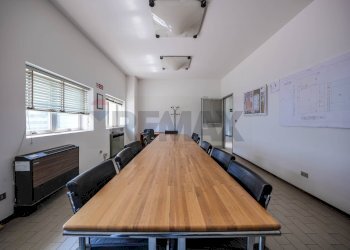 Sala da pranzo - Capannone Ferrara - foto 5