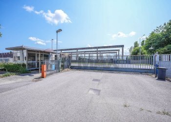 Edificio all\'aperto - Capannone Ferrara - foto 19