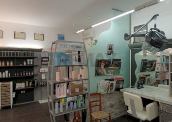 Camera / camera da letto - Negozio Via Roma, Borgo Tossignano - foto 2