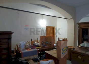 Sala da pranzo - Negozio Via Roma, Borgo Tossignano - foto 5