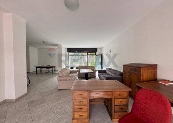 Sala da pranzo - Negozio Ferrara - foto 1