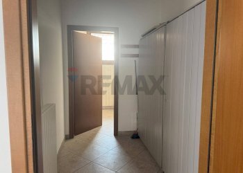 Hall / corridoio - Negozio Ferrara - foto 6