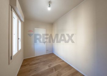 Stanza vuota - Appartamento Viale Cavour
 
188/C, Ferrara - foto 42