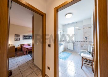 Hall / corridoio - Villa Viale Nord
 
11, Tresignana - photo 9