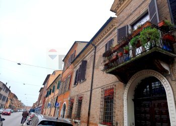 Edificio all\'aperto - Bilocale Ferrara - foto 2