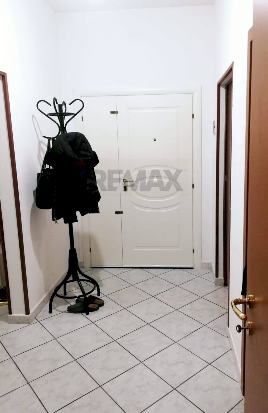 Hall / corridoio - Trilocale Via Del Vescovo
 
103, Ferrara - foto 2