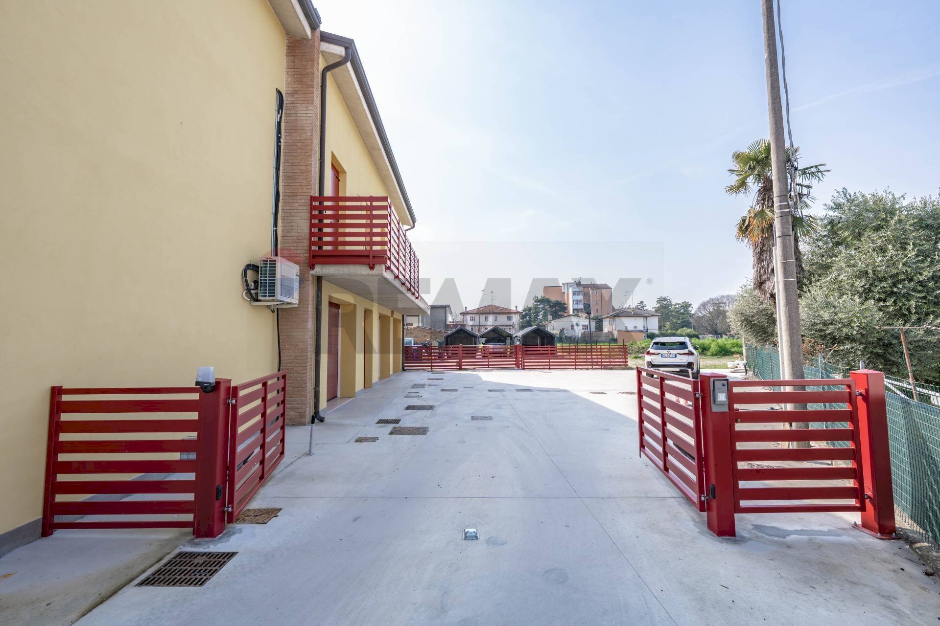 Edificio all\'aperto - Villa Bifamiliare Copparo - foto 2