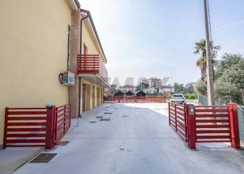 Edificio all\'aperto - Villa Bifamiliare Copparo - foto 2