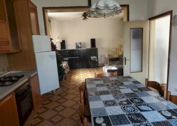 Sala da pranzo - Independent house Via Silvano Benini
 
47, Copparo - photo 8