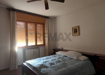 Camera / camera da letto - Independent house Via Silvano Benini
 
47, Copparo - photo 12