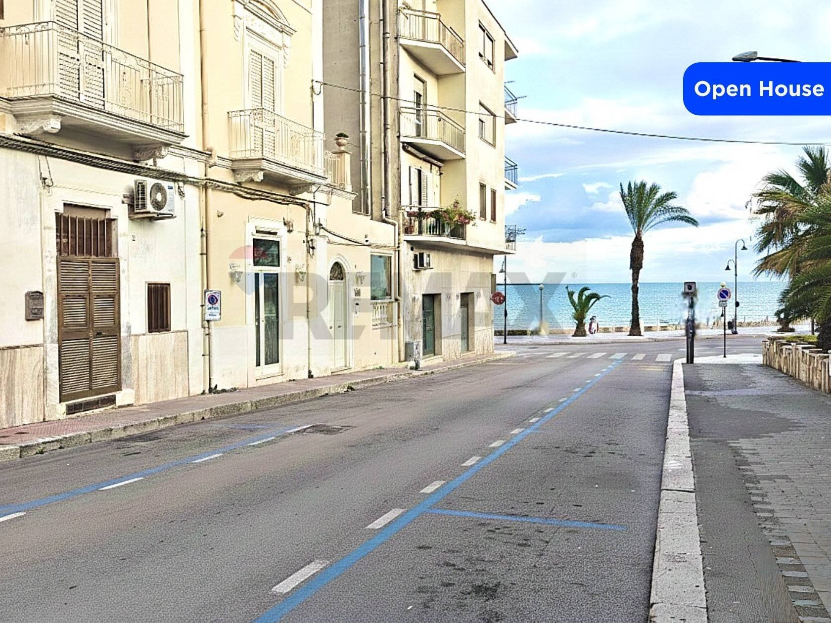 Edificio all\'aperto - Appartamento Viale dell'Arcangelo
 
2, Manfredonia - foto 2