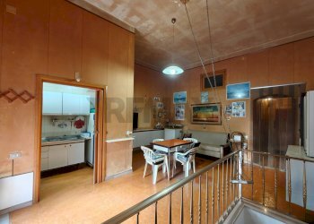 Sala da pranzo - Appartamento Viale dell'Arcangelo
 
2, Manfredonia - foto 4