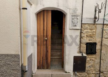 Casa all\'aperto - Independent house via ANTONELLI
 
33, Pietramontecorvino - photo 2