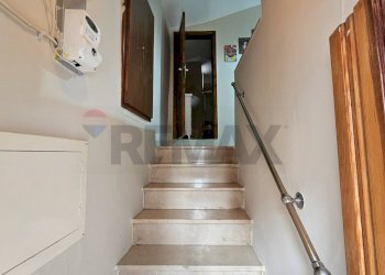 Scale - Independent house via ANTONELLI
 
33, Pietramontecorvino - photo 4