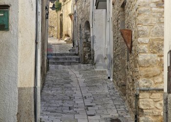 Edificio all\'aperto - Independent house via ANTONELLI
 
33, Pietramontecorvino - photo 27