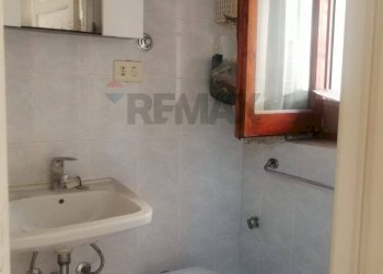 Bagno - Appartamento Via Matteo Renato Imbriani
 
69, San Giovanni Rotondo - foto 9