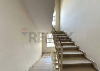 Scale - Quadrilocale Via Tribuna
 
38/A, Manfredonia - foto 3